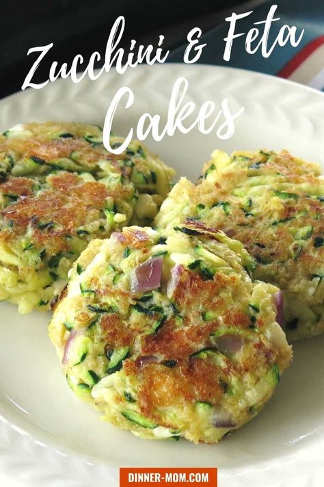 Fast and easy fried Zucchini Cakes have 5 ingredients and are ready in under 30 minutes! It's the perfect recipe to enjoy summer zucchini. Perfect for dinner or as an appetizer. Zucchini Cakes, Zucchini Cakes Recipe, Cakes Easy, Yummy Veggies, Recipes Vegetables, Mom Recipes, Meatless Recipes, Easy Skillet, Zucchini Boats