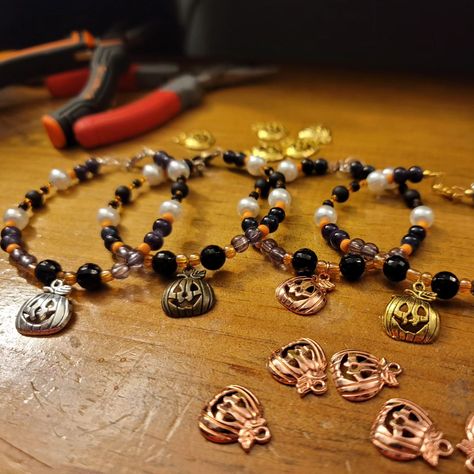 Two new options added: Rose Gold & Bronze Need something to wear that celebrates Halloween but can also be worn to work?? Check out our pumpkin charm bracelets! These cute bracelets are subtle but have spooky season vibes 🎃 Buy Here -> https://vinniesfibreswires.etsy.com/listing/1769067077 #vinniesfibresandwires #vinniesshop #handmadejewelry #handmadebracelets #halloweenjewelry #pumpkins #spookyseason #spookyjewelry Handmade Spooky Necklace For Halloween, Handmade Halloween Charm Bracelet Gift, Beaded Pumpkin Bracelet, Pumpkin Beads Necklace Gold, Cheap Halloween Charm Jewelry, Halloween Jewelry, Cute Bracelets, Charm Bracelets, Spooky Season