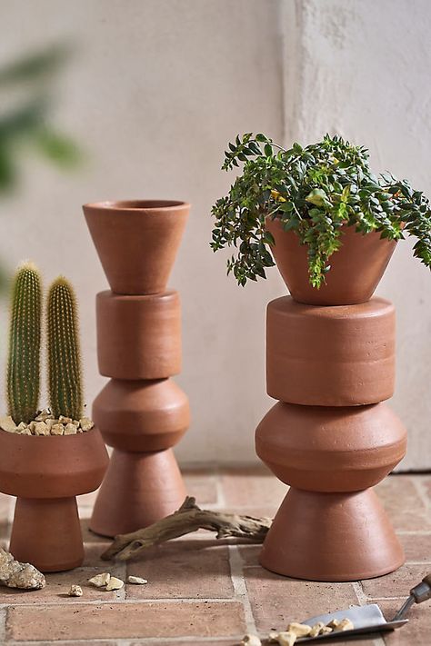 In a sculptural, geometric silhouette, this sealed terracotta planter is designed to keep plants healthy, hydrated, and thriving. The detachable top planter has a drainage hole which drains into the base. The base acts as a reservoir. Indoor Plants Styling, Tropical House Plants, Flower Vases Decoration, Square Planters, Unique Planter, Terracotta Planter, Pot Designs, Pottery Planters, Hand Poured Candle