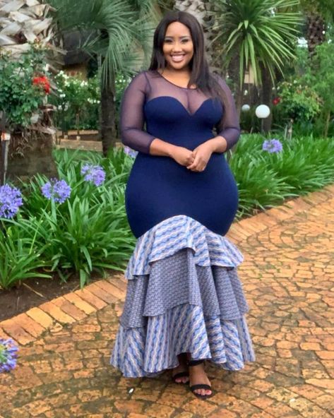 BN Style Your Curves: Mangu of ‘Original Mangu’ from Zimbabwe Lobola Outfits Woman Dresses, Lobola Outfits, African Bridal Dress, Shweshwe Dresses, African Wedding Attire, Long African Dresses, African Fashion Designers, African Dresses Modern, African Print Dress Designs