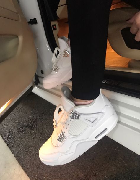 Air jordan 4 pure money Pure Money 4s Outfit, Jordan 4 Pure Money Outfit, Tenis Jordan Retro, Air Jordan 4 Pure Money, Pure Money 4s, Jordan 4 Pure Money, 4s Outfit, Styling Jordans, Casual Shoes Women Sneakers