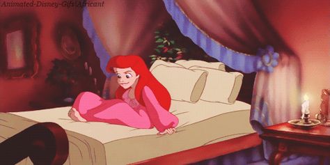 And then you get to jump into bed and bask in that post-shower cozy sleepiness. Dormir Gif, Princesa Ariel Disney, Disney Gifs, Finding Neverland, Ariel Disney, Gif Disney, Disney Princess Ariel, Disney Gif, Disney Ariel