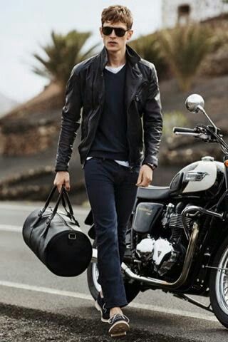 Casual Mathias Lauridsen, Suede Oxford Shoes, Men's Leather Jackets, Black Leather Biker Jacket, Leather Jacket Outfits, Jackets Men Fashion, Style For Men, His Style, Man Fashion