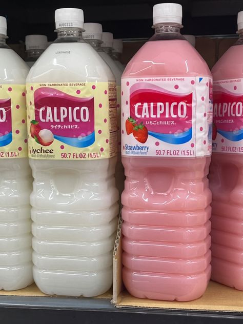 #pink #calpico #pinkandwhite Calpico Drink, Japan Drinks, Korean Drink, Trendy Drinks, Korean Drinks, Japanese Drinks, Cute Snacks, Japanese Snacks, Pink Drinks