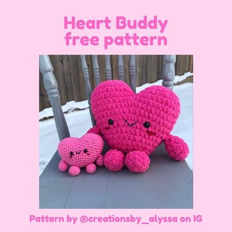 Free Heart Crochet Pattern, Crochet Valentine Patterns, Instagram Pattern, Instagram Heart, Crochet Heart Pattern, Valentines Patterns, Quick Crochet Patterns, Plushie Patterns, Valentines Crochet