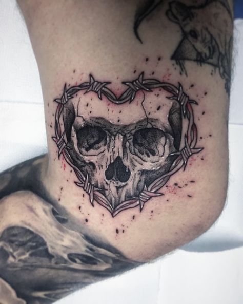 Human Heart Tattoo, Darkside Tattoo, Indian Feather Tattoos, Heart Skull, Armband Tattoos, Sugar Skull Tattoos, Elbow Tattoos, Spooky Tattoos, Gothic Tattoo