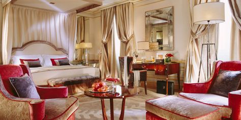 5 Star Hotel Milan - Hotel 5 Stelle Milano | Robb Report 100 Best Hotels French Hotel Room, French Hotel, Opulent Bedroom, Hotel Room Interior, Milan Hotel, Modern Luxury Bedroom, Interior Design Software, Most Luxurious Hotels, Hotel Interior Design