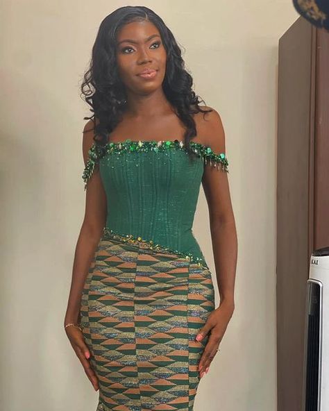 Long Kente Dress, Kante Cloth Dress Ghana, Emerald Green Kente Styles, Ombre Kente Dress Styles Classy, Corset Kente Styles, Graduation Kente Outfit Ideas, Kente Straight Dress Styles, Kente Corset Dress, Ghana Dress Styles