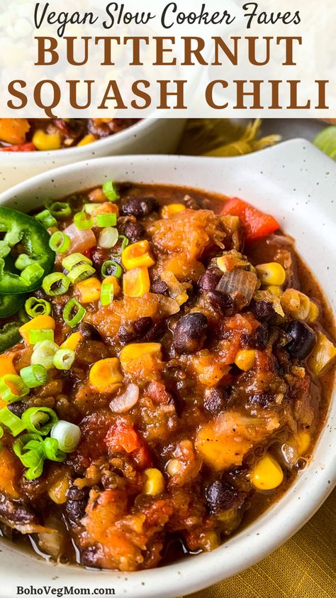 Slow Cooker Vegan Chili, Slow Cooker Vegan, Squash Chili, Butternut Recipes, Vegan Chili Recipe, Butternut Squash Chili, Meatless Dinner, Vegan Chili, Butternut Squash Recipes