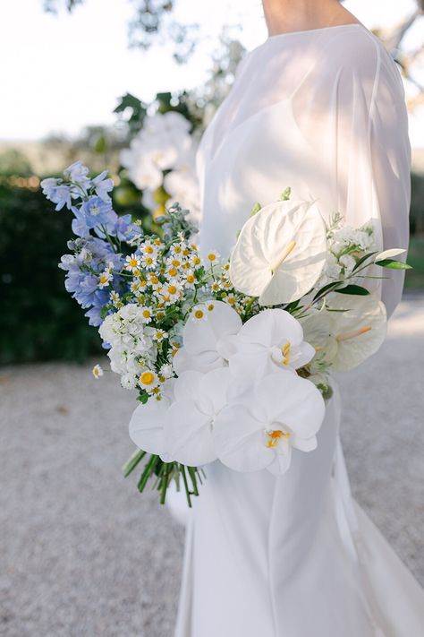 Summer Wedding Style, Hire Style, Beautiful Blue Flowers, Blue Bridal, Coastal Wedding, Wedding Mood, Bride Bouquets, Bridal Bouquets, Bridal Flowers