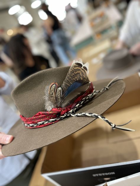 Hat Branding, Hat Customization, Cowboy Hat Crafts, Rodeo Chic, Cowboy Hat Design, Custom Cowboy Hats, Brown Fedora, Hat Bands, Felt Cowboy Hats