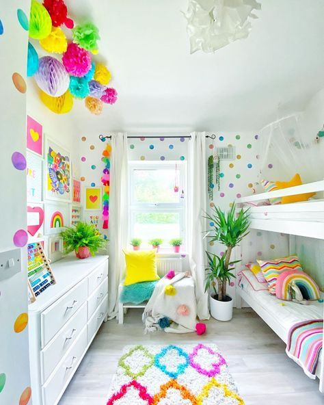 Gill on Instagram: “Same room... different angle!!! . . #girlsroom #kidsroom #kidsroomdecor #rainbowroom #pompoms #wallpaper #paintawall #eclectickidsroom…” Bright Boho Bedroom, Rainbow Bedroom Ideas, Colorful Girls Bedroom, Rainbow Kids Room Decor, Girls Rainbow Bedroom, Star Room, Eclectic Kids Room, Kid Bedrooms, Rainbow Bedroom