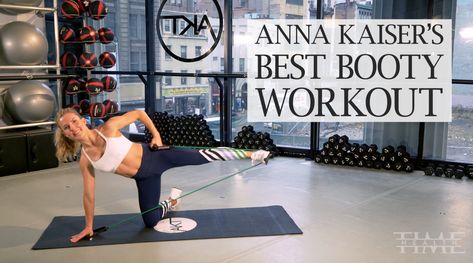 Anna Kaiser Shares Her Best Butt Exercises | Time http://time.com/5206051/anna-kaiser-best-butt-glutes-workout/ Froggy Glute Lifts, Anna Kaiser, Glute Workouts, Health Video, Golf Instruction, Celebrity Workout, Fitness Design, At Home Workout Plan, Fitness Advice