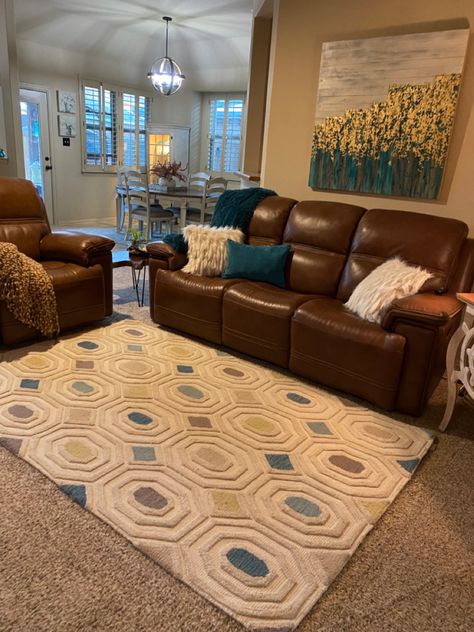 Carpet For Brown Couch, Blue And Brown Living Room Decor, Brown Living Room Decorating Ideas Gold, Brown Green And Blue Living Room, Brown And Teal Living Room Ideas, Brown Couch Decor Color Schemes, Dark Brown Sofa Color Scheme, Brown Living Room Ideas, Brown And Gold Living Room Decor