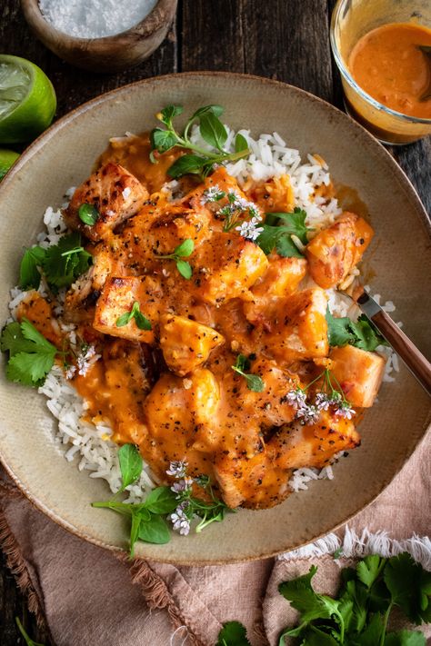 Salmon With Coconut Aminos, Spring Fish Recipes, Fish Red Curry, Salmon Rice Bowl Sauce, Salmon And Rice Dinner, Salad With Fish, Salmon Bowl Recipe, Spring Dinner Recipes, Roasted Salmon Recipes