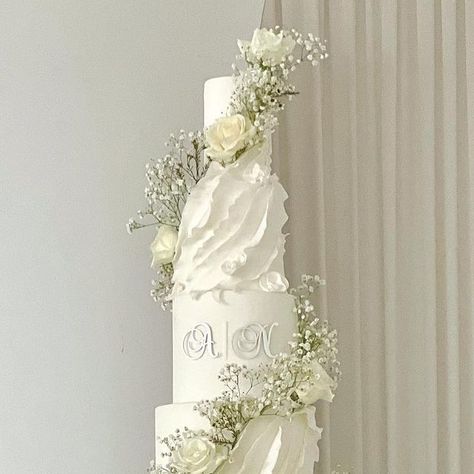 Halima Yakub Sheth on Instagram: "Today for Ameera and Naushaad 🤍 7 tiers tall, over 50” in height, thank you for trusting me to do what I do, leaving it to me every time I make any cake for you, was an absolute pleasure to make 🤍 Venue @3dcentre Stage @shabnamstagesltd Centrepieces @coutureeventsbynadia Dj @dj_zimmi" Nikkah Cake, 4 Tier Wedding Cake, Exotic Wedding, 3 Tier Wedding Cakes, Tiered Wedding Cake, Trust Me, Wedding Cake, Over 50, Wedding Cakes