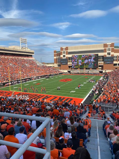 Oklahoma State Football, Osu Cowboys, Go Pokes, Cowboy Aesthetic, College Aesthetic, Oklahoma State Cowboys, Oklahoma State University, Dream College, Top Colleges