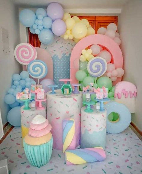 Candy Decorations Diy Birthday Parties, Candy Land Dessert Table, Candy Land Birthday Party Ideas 1st, Candyland 1st Birthday Party Ideas, Candy Themed Centerpieces, Ice Cream Birthday Party Theme Decorations, Macaron Centerpiece, Candy Theme Birthday Party Decorations, Pastel Candyland Birthday Party