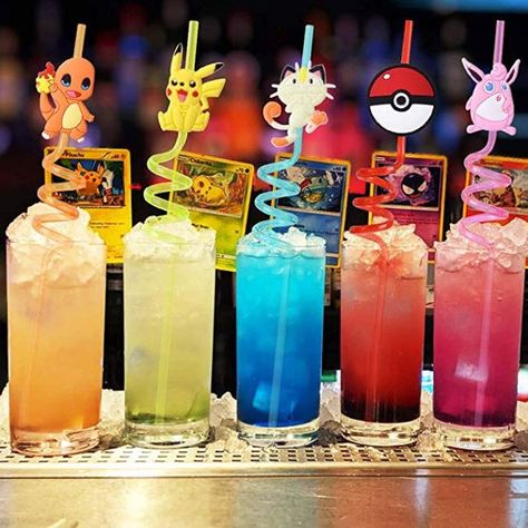 10 Pokemon Party Favors that Don't Suck | Slowpoke Tail Bulbasaur Party Ideas, Girl Pokémon Birthday, Pokemon Party Favors Diy, Pokemon Favors Ideas, Pokémon Pool Party, Pokémon Girl Party, Adult Pokemon Party, Pokemon Goodie Bags, Pokémon Party Favors