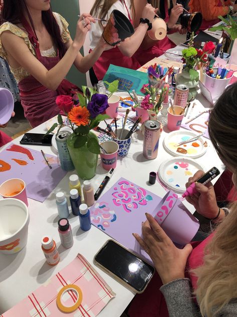 Arts And Crafts Party Ideas, Art Party Aesthetic, Pink Party Activities, Art Workshops Ideas For Adults, Paint With Friends Ideas, Bachelorette Party Arts And Crafts, Paint Workshop Ideas, Arts And Crafts For Friends, Making Vision Boards With Friends