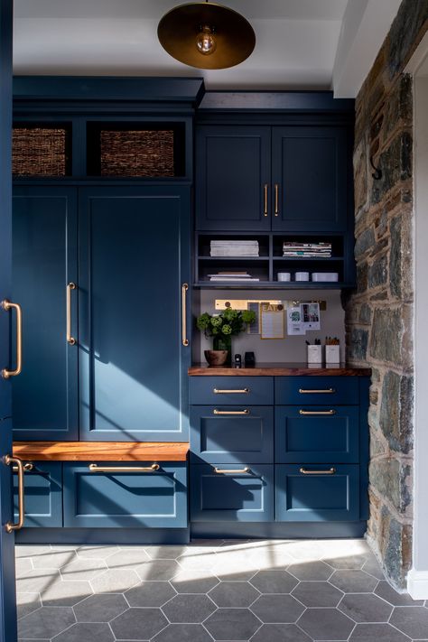 33 Mudroom Ideas Interior Designers Stand By | Architectural Digest Painted Built Ins, Laundry Room/mudroom, Mudroom Remodel, Mudroom Decor, Mudroom Laundry Room, Mud Room Storage, Mudroom Design, Drop Zone, Slate Flooring