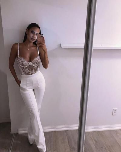 d9731321ef4e063ebbee79298fa36f56desc40713543ri Elegantes Party Outfit, Club Outfits For Women, Clubbing Outfits, All White Outfit, Looks Party, Night Out Outfit, Fashion Night, Looks Chic, Going Out Outfits