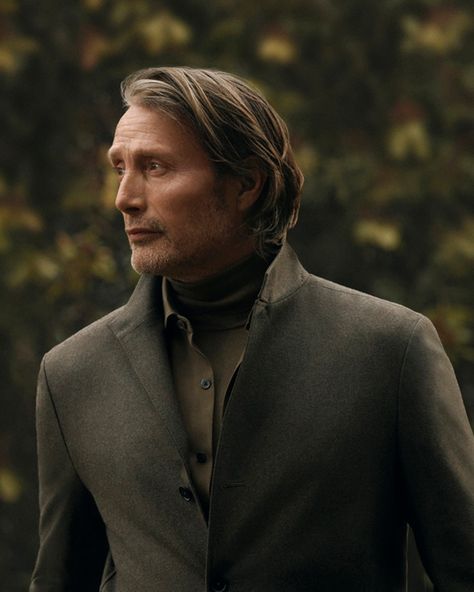 Mads Mikkelsen Official (@theofficialmads) • Instagram photos and videos Wallpapers Fall, Mens Haircuts Straight Hair, Hannibal Lecter Series, Danish Men, Luxury Menswear, Older Man, Hannibal Lecter, Haircuts Straight Hair, Mens Luxury Fashion