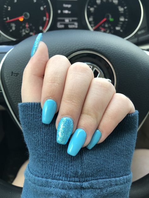 Blue Nails Short Coffin, Simple Aesthetic Nails, Nails With Sparkles, Teal Acrylic Nails, Grad Nails, Future Nails, Nail Aesthetic, Blue Glitter Nails, Acrylic Coffin Nails