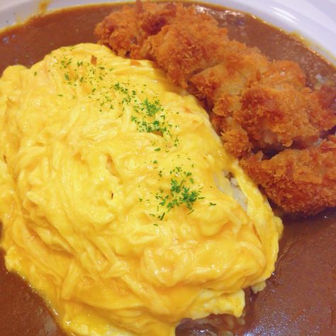 Japanese Curry, Healthy Lifestyle Food, Yummy Comfort Food, Food O, Food Obsession, Cafe Food, Pretty Food, Food Packaging, Food Cravings