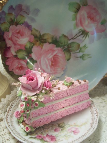 ♥♥ Pink Roses Cake, Bunting Ideas, Pink Rose Cake, Roses Cake, Pearl Anniversary, Flowers Tea, Fake Cake, A Piece Of Cake, Dessert Bar