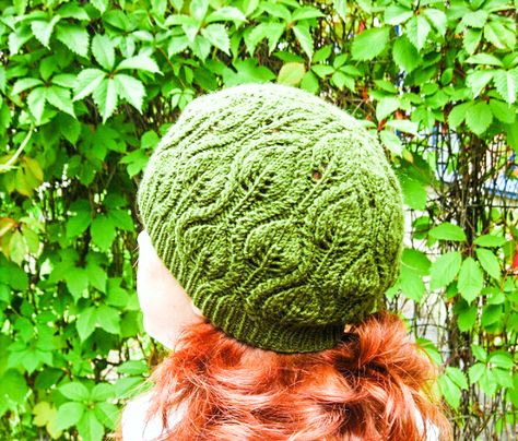 Foliage+hat+free+Crochet+patterns+2020 Leaf Hat, Fall Knitting Patterns, Fall Knitting, Knitted Wit, How To Start Knitting, Hat Knitting Patterns, Beautiful Knitting, Free Knitting Pattern, Knitted Hat