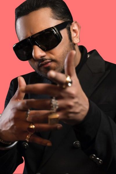 Honey Singh’s Coke White Sneakers & Patek Are Dope Honey Singh Hd Wallpaper, Yo Yo Honey Singh, Mumbai Airport, Full Hd Photo, Athleisure Brands, Hd Wallpaper 4k, Real Hip Hop, Monochromatic Outfit, Hip Hop Artists