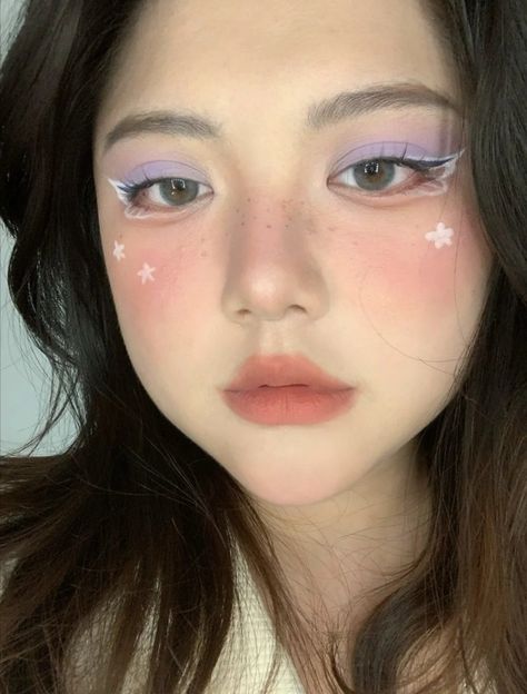 Makeup Karakter Simple, Lilac Makeup, Concert Makeup, Kang Ho Song, Ulzzang Makeup, Creative Makeup Looks, Makeup Looks Tutorial, Bride Makeup, Asian Makeup