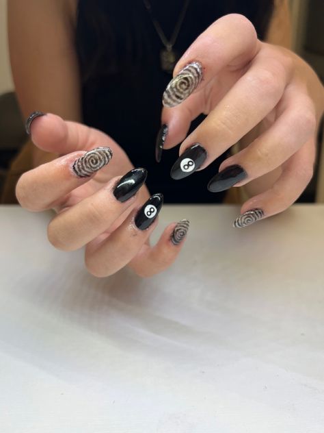 Grunge Black Nails, Punk Nails Grunge, 8ball Nails, Ball Nails, Matte Nails Glitter, Pool Nails, Beginner Nail Designs, Nail Growth Tips, Nails Colorful