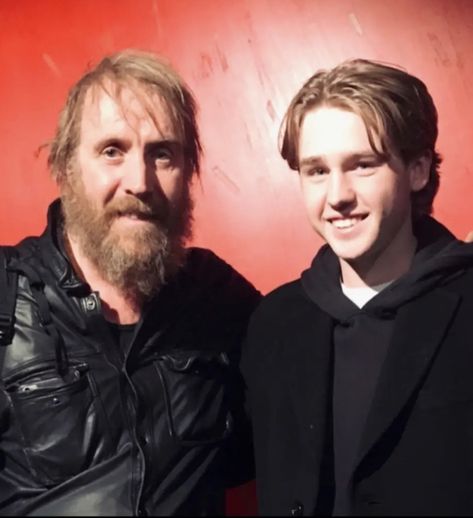 #rhysifans #jackcunninghamnuttall #houseofthedragon #ottohightower #daerontargaryen #daeronthedaring Jack Cunningham, Daeron Targaryen, Rhys Ifans, Camera Roll, It Cast, Actors, Quick Saves