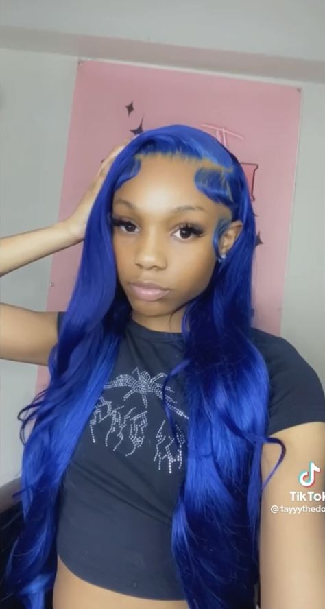 Dark Blue Side Part Wig, Royal Blue Side Part Wig, Royal Blue Frontal Wig, Side Part Blue Wig, Blue Wig Ideas Black Women, Dark Blue Frontal Wig, Dark Blue Lace Front Wig, Dark Blue Wigs For Black Women, Blueberry Hair