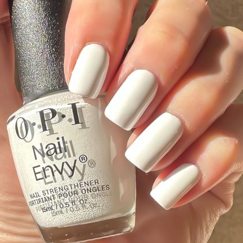 The perfect nail color that can be used throughout the whole year. This is part of OPI's strengthening line which can help prevent your nails from breaking. Also a great base for nail designs! #Fallnails Color: Alpine Snow Credit: @polishobsessed Opi Nail Strengthener, Perfect Nail Color, Opi Alpine Snow, Fall Nails 2023, White Nail Polish, Nail Strengthener, Opi Nail Lacquer, White Nail, Nails 2023