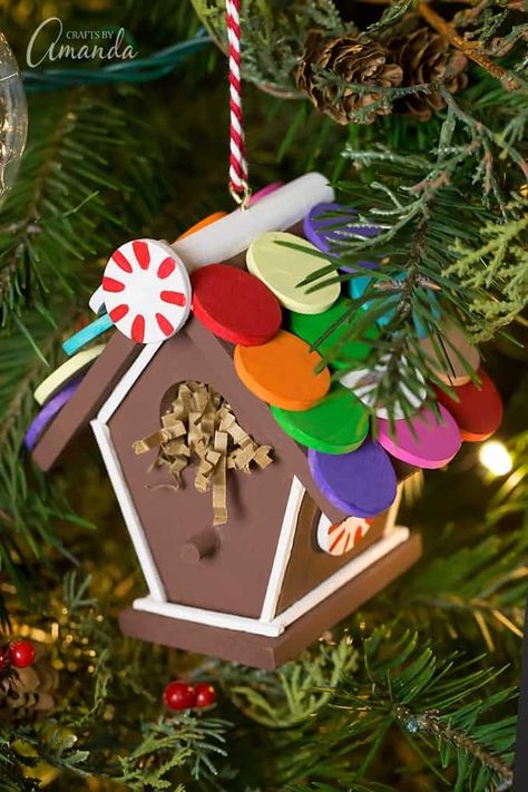 Gingerbread Birdhouse, Easy Christmas Crafts For Kids, Birdhouse Ornament, Birdhouse Ornaments, Easy Ornaments, Gingerbread House Designs, Easy Holidays Crafts, Gingerbread Christmas Decor, Ornament Craft