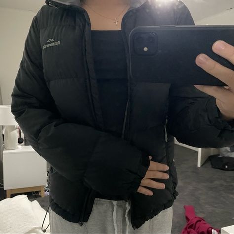 WOMENS KATHMANDU 550 PUFFER JACKET!!! Macpac Puffer Jacket Outfit, Kathmandu Puffer Jacket Outfit, Kathmandu Puffer Jacket, Puffer Jacket Outfit, Black Puffer Jacket, Puffer Jacket Women, Jacket Outfit, Black Puffer, Clothing Styles