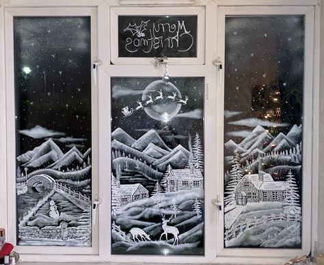 Winter Painting On Window, Snow Window, Christmas Window Ideas, Fake Snow Window Ideas, Snow Spray Window Ideas, Window Snow, Snow Window Art, Easy Snow Window Art, Window Winter Painting