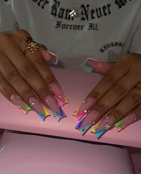 Supreme Nails, Cute Long Nails, Colourful Acrylic Nails, Long Acrylic Nail Designs, Hard Nails, Drip Nails, Colorful Nails, Colored Acrylic Nails, French Acrylic Nails