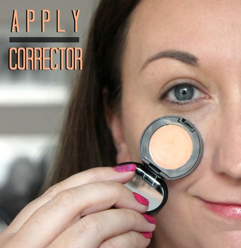 Cover Up Dark Circles Under Eyes, Purple Undereye, Maybelline Age Rewind Concealer, Applying Concealer, Cover Dark Circles, Under Eye Makeup, Maybelline Color Tattoo, Hide Dark Circles, Dark Eye Circles