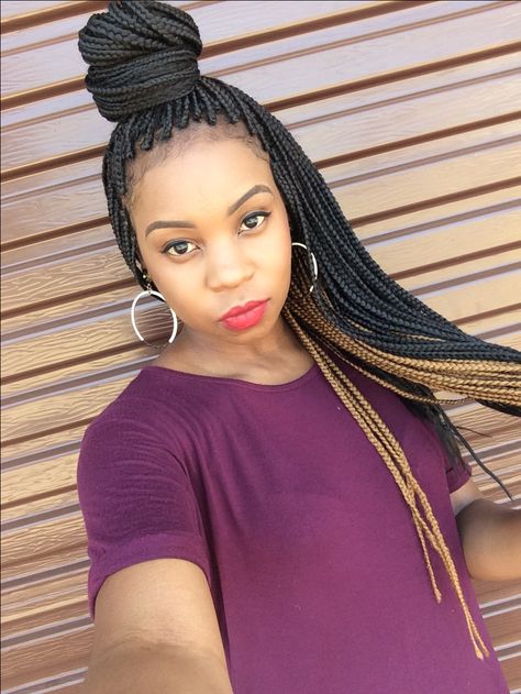 Two color box braids Two Color Box Braids, Two Tone Box Braids, Two Color Braids, Color Box Braids, Color Braids, Best Braid Styles, Trendy We Fryzurach, Colored Box Braids, Bob Braids Hairstyles