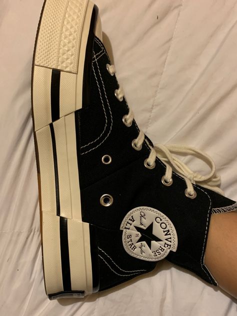 High Converse, Knee High Converse, Nice Outfits, Chuck 70, Converse Chuck, Chuck Taylor, Chuck Taylors, Aesthetic Anime, Me Too Shoes