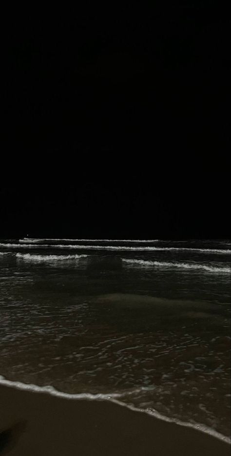 Dark Beach, Cute Wallpaper Backgrounds, Dream Life, Wallpaper Backgrounds, Cute Wallpapers, Phone Wallpaper, Quick Saves, Instagram