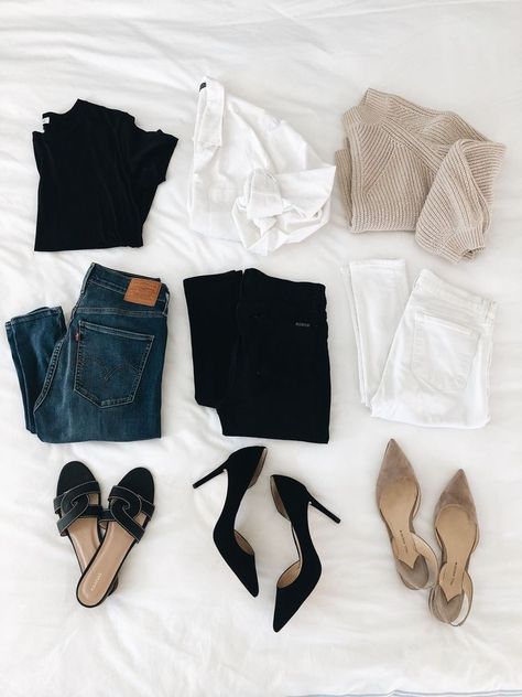 Closet Essentials For Women, Winter Whites, Wardrobe Refresh, Clothes And Shoes, To Wear, Closet Essentials, Fashion Decor, Outfits Winter, Wardrobe Basics