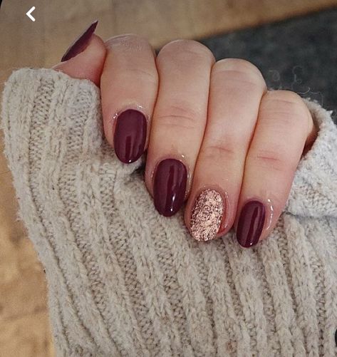 Vampy Nails, November Nail Designs, Kutek Disney, Unghie Nail Art, Simple Fall Nails, Maroon Nails, November Nails, Short Gel Nails, Fall Gel Nails