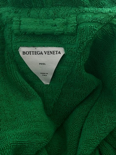 Bottega Veneta | Luxury lifestyle aesthetic | Luxury girls | Trend color | Fasion trends #fashiontrend #luxurylifestyle #luxury Bottega Aesthetic, Botegga Venetta Aesthetic, Bottega Veneta Store Design, Bottega Veneta Aesthetic, Bottega Veneta Vintage, Bottega Veneta Window Display, Luxury Lifestyle Aesthetic, Girl Trends, Luxury Girl