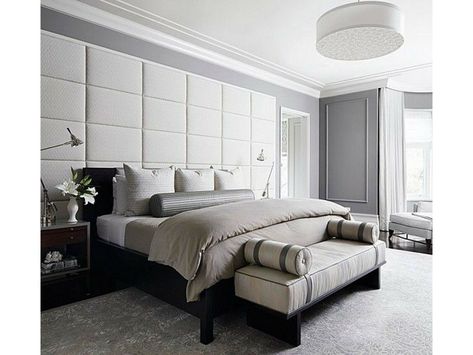 Gray Upholstered Bedroom Ideas, Padded Wall Panels, Grey And White Room, Light Gray Bedroom, Monochromatic Bedroom, Upholstered Wall Panels, Feature Wall Bedroom, Grey Bedroom Decor, Upholstered Walls