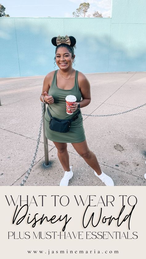 Disney World Must Haves, Outfits To Wear To Disney World, Disney World Essentials, Disneyworld Outfit Women, Outfits To Wear To Disney, Disney Outfits Women Summer, Disney Outfits Summer, Pack For Disney World, What To Pack For Disney